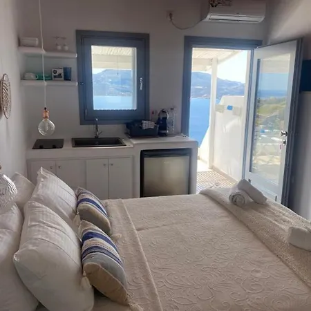 Betty Apartment Plaka (Milos)