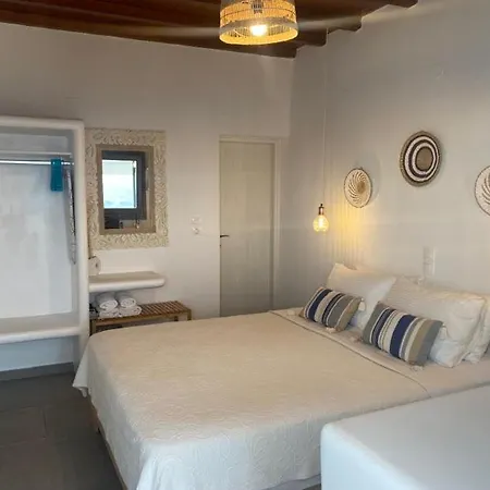 Betty Apartment Plaka (Milos)